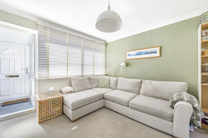 Lounge- click for photo gallery